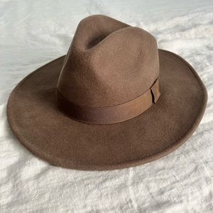 NWT Madewell X Biltmore felt shaped hat